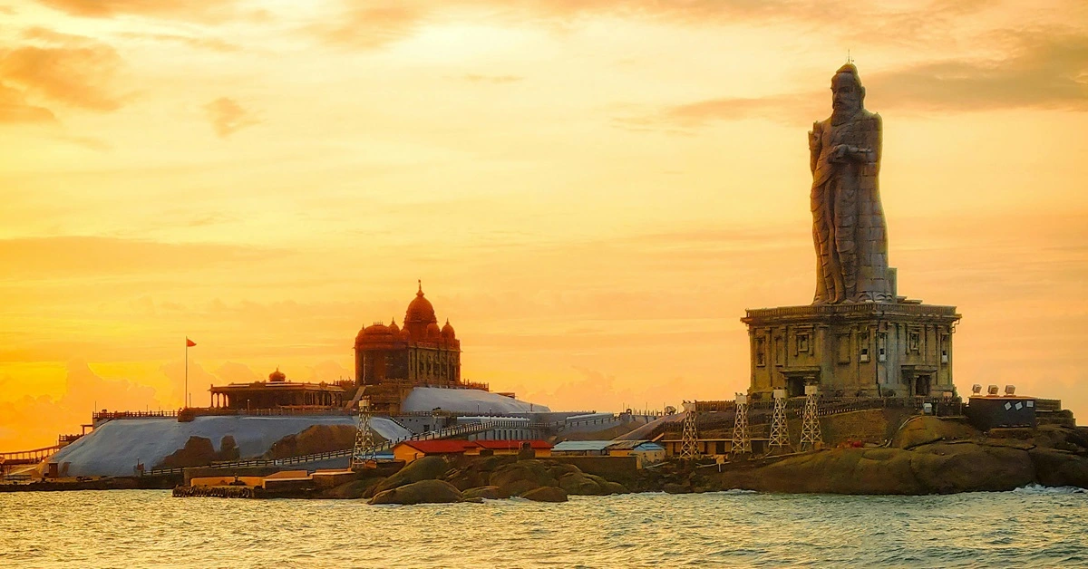 Sunrise at Vivekananda Rock Memorial, Kanyakumari
