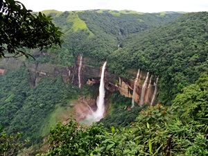The scenic Nohkalikai Falls in Cherrapunji