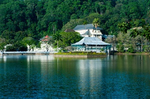 Temple of the Tooth Relic in Kandy